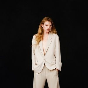 flowy oversized blazer